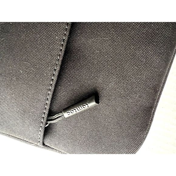 Tomtoc 360 Protective Laptop Sleeve Water Resistant Black 13"Mackbook, 12.9"IPad - Picture 8 of 9
